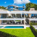 Newly built villa in El Paraiso Alto for sale 1