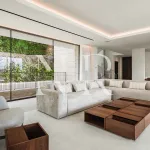 Newly built villa in El Paraiso Alto for sale 11