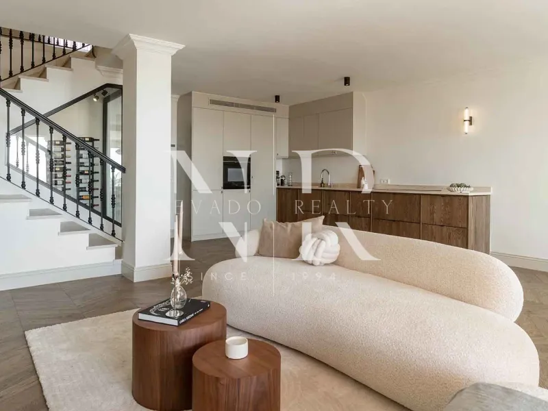 Flat in Urbanisation Monte Halcones with panoramic sea views for sale