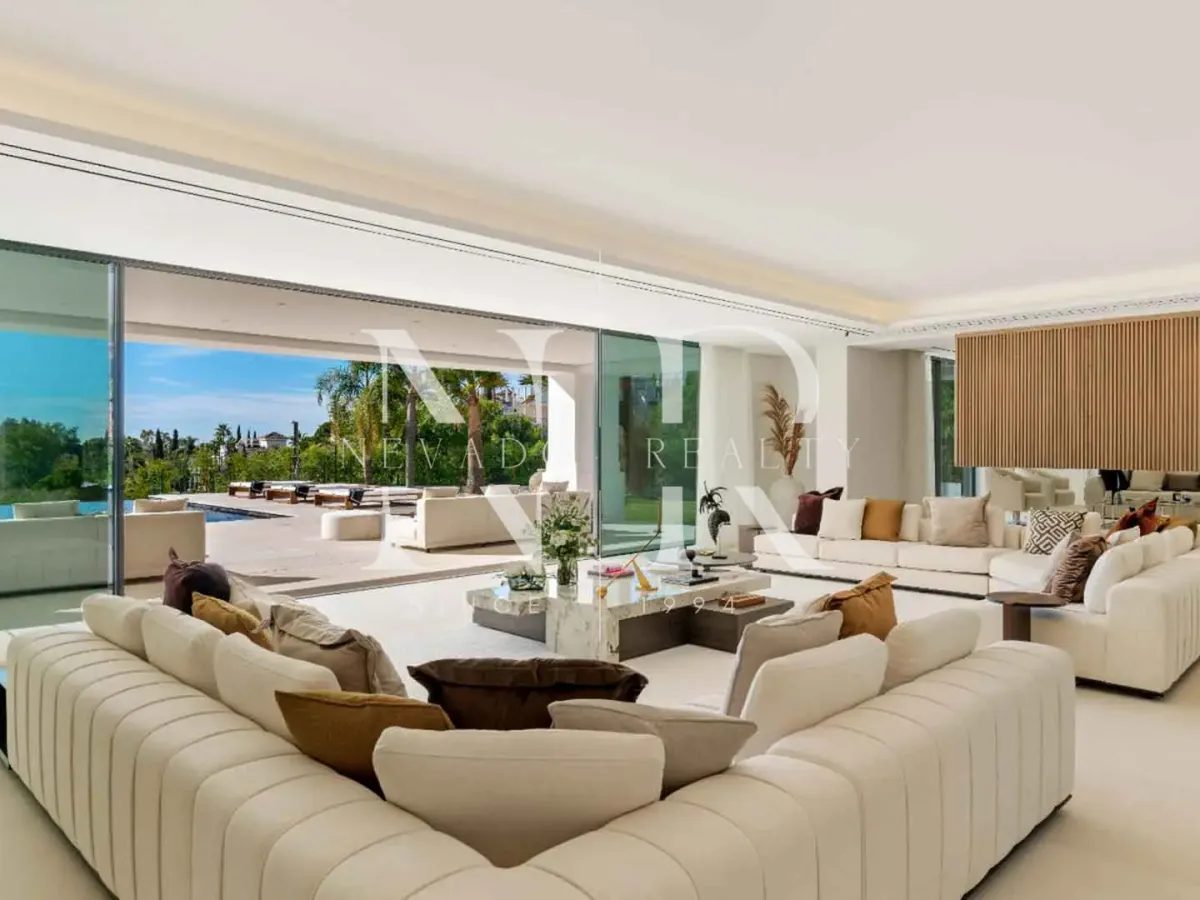 Villa in La Quinta Urbanization for sale