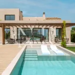 Mediterranean style villa in El Paraiso Alto for sale 1