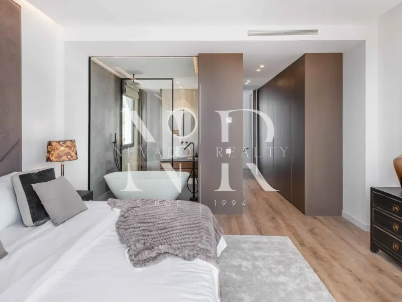 Mediterranean style villa in El Paraiso Alto for sale