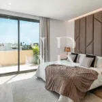 Mediterranean style villa in El Paraiso Alto for sale 15