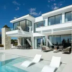 Villa in Urbanisation La Quinta with panoramic views for sale 3