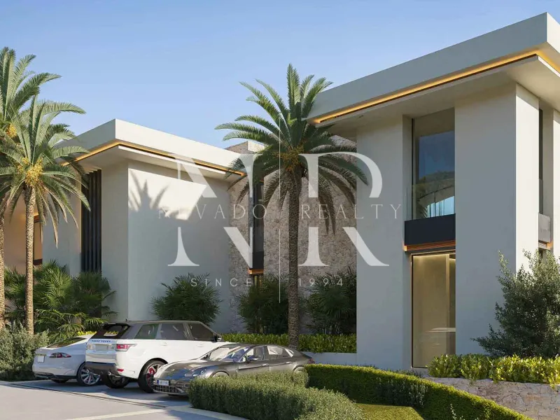 Villa in Urbanisation La Zagaleta under construction for sale