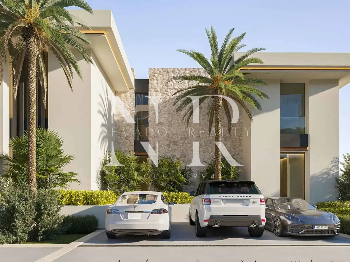 Villa in Urbanisation La Zagaleta under construction for sale