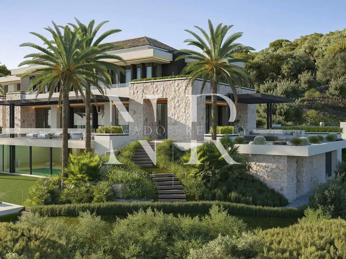 Villa in Urbanisation La Zagaleta under construction for sale