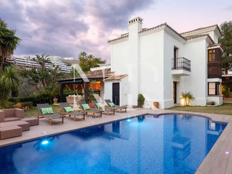 Completely renovated villa in La Quinta for sale