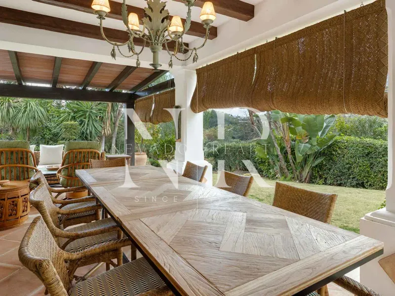 Completely renovated villa in La Quinta for sale