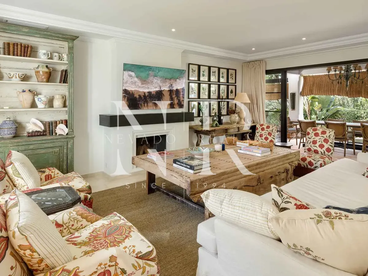 Completely renovated villa in La Quinta for sale