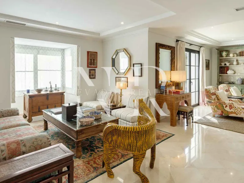 Completely renovated villa in La Quinta for sale