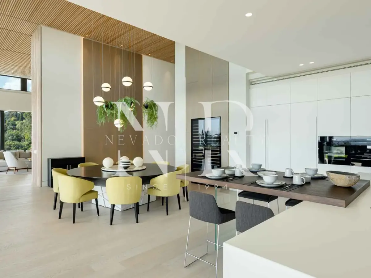 Villa in The Hills urbanization with panoramic sea views for sale