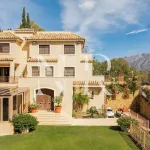 Villa in Urbanization El Herrojo with panoramic sea views for sale 4