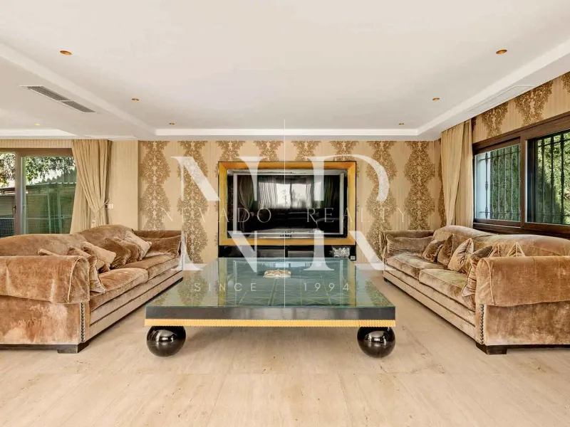 Villa in Urbanization El Herrojo with panoramic sea views for sale