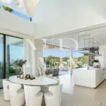 Villa in La Quinta with panoramic sea views for sale 5