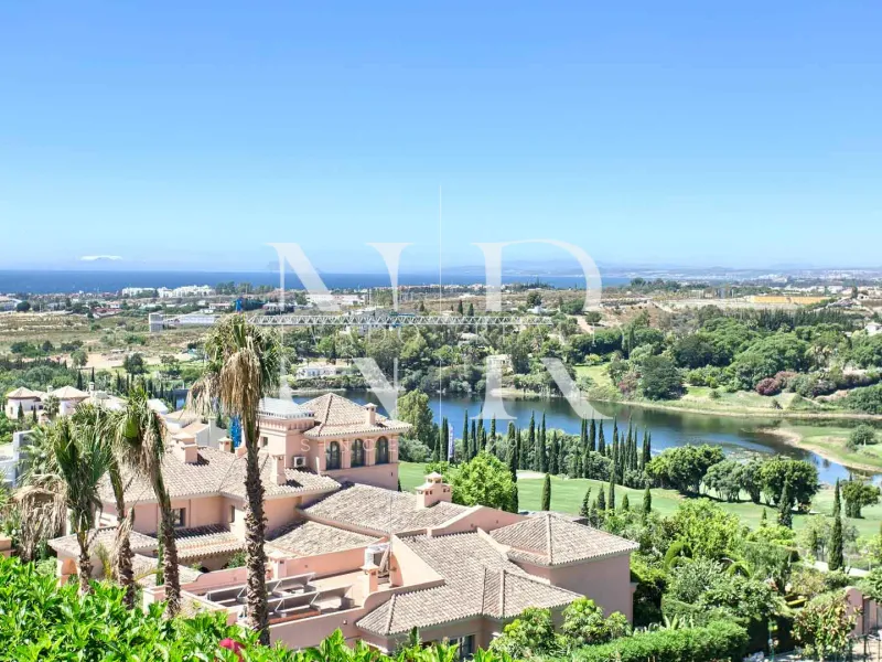 Villa project in Los Flamingos Golf urbanization with sea views for sale