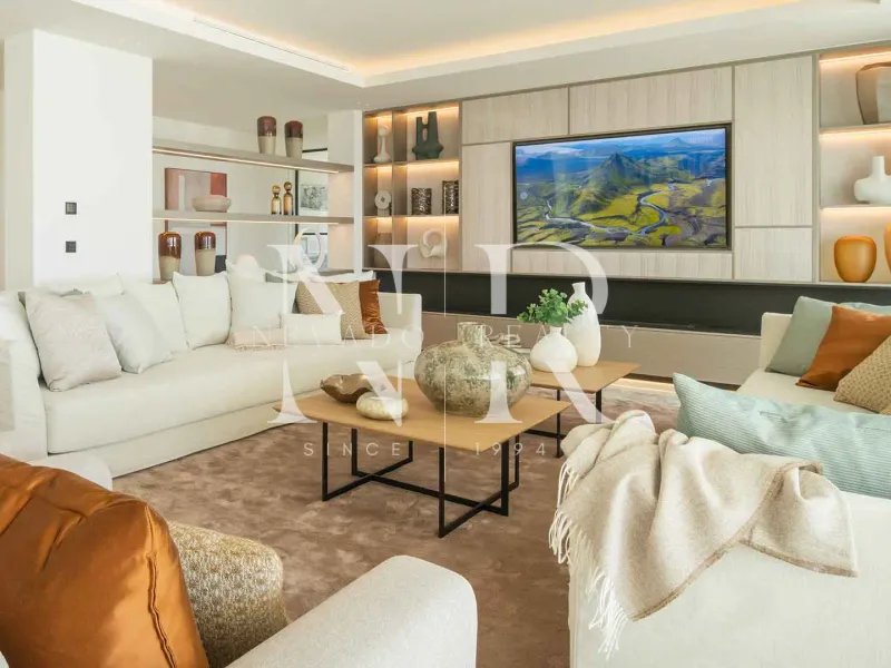 Villa in Urbanisation El Herrojo with panoramic sea views for sale