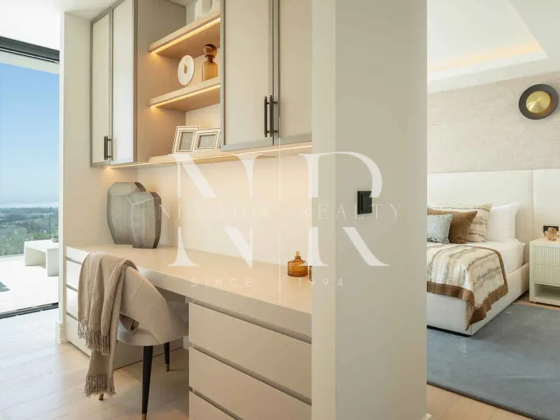 Villa in Urbanisation El Herrojo with panoramic sea views for sale