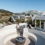 Penthouse in Benahavís with panoramic sea views for sale 6
