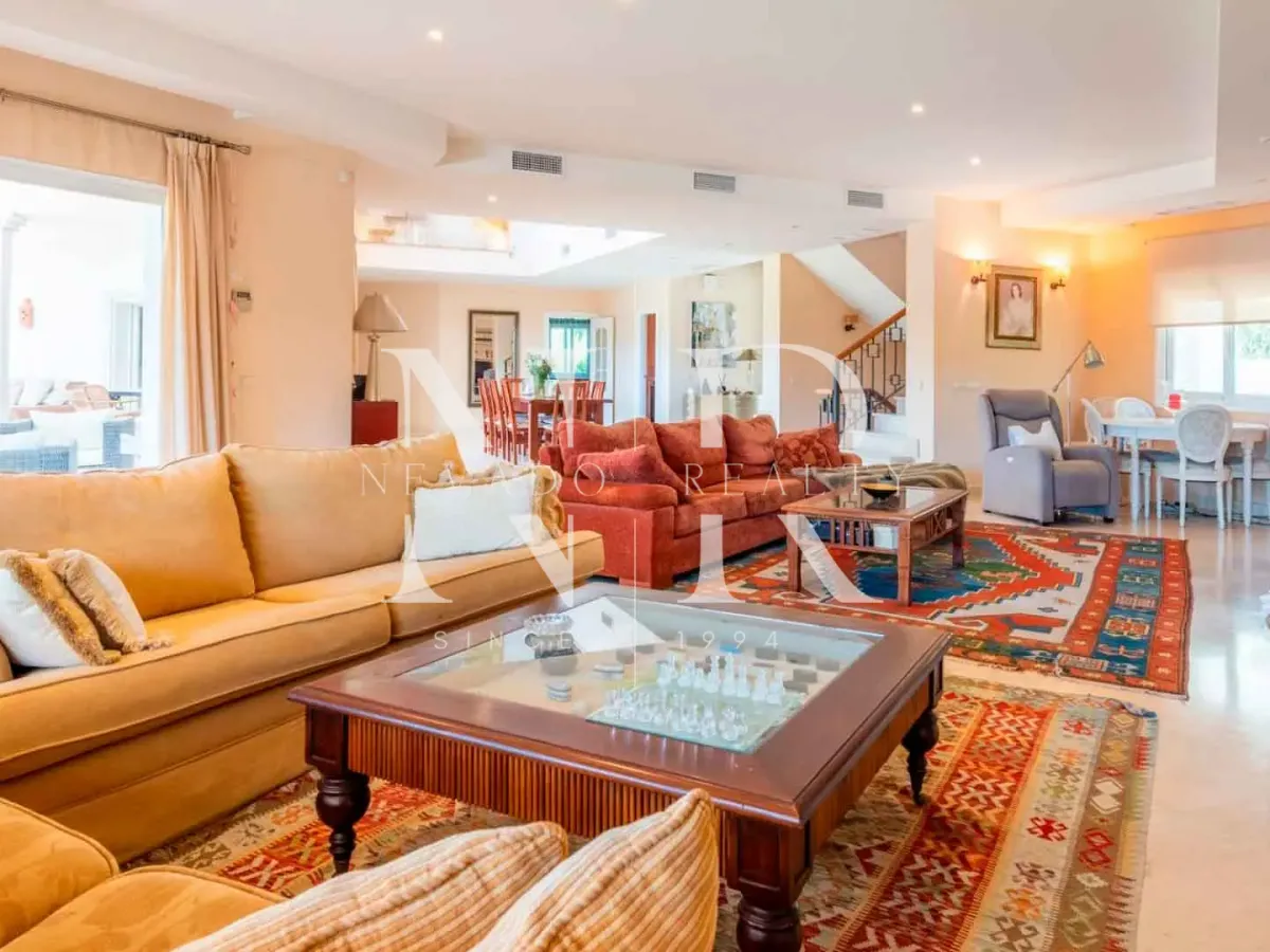 Luxury villa for sale in Paraiso Alto, Benahavis