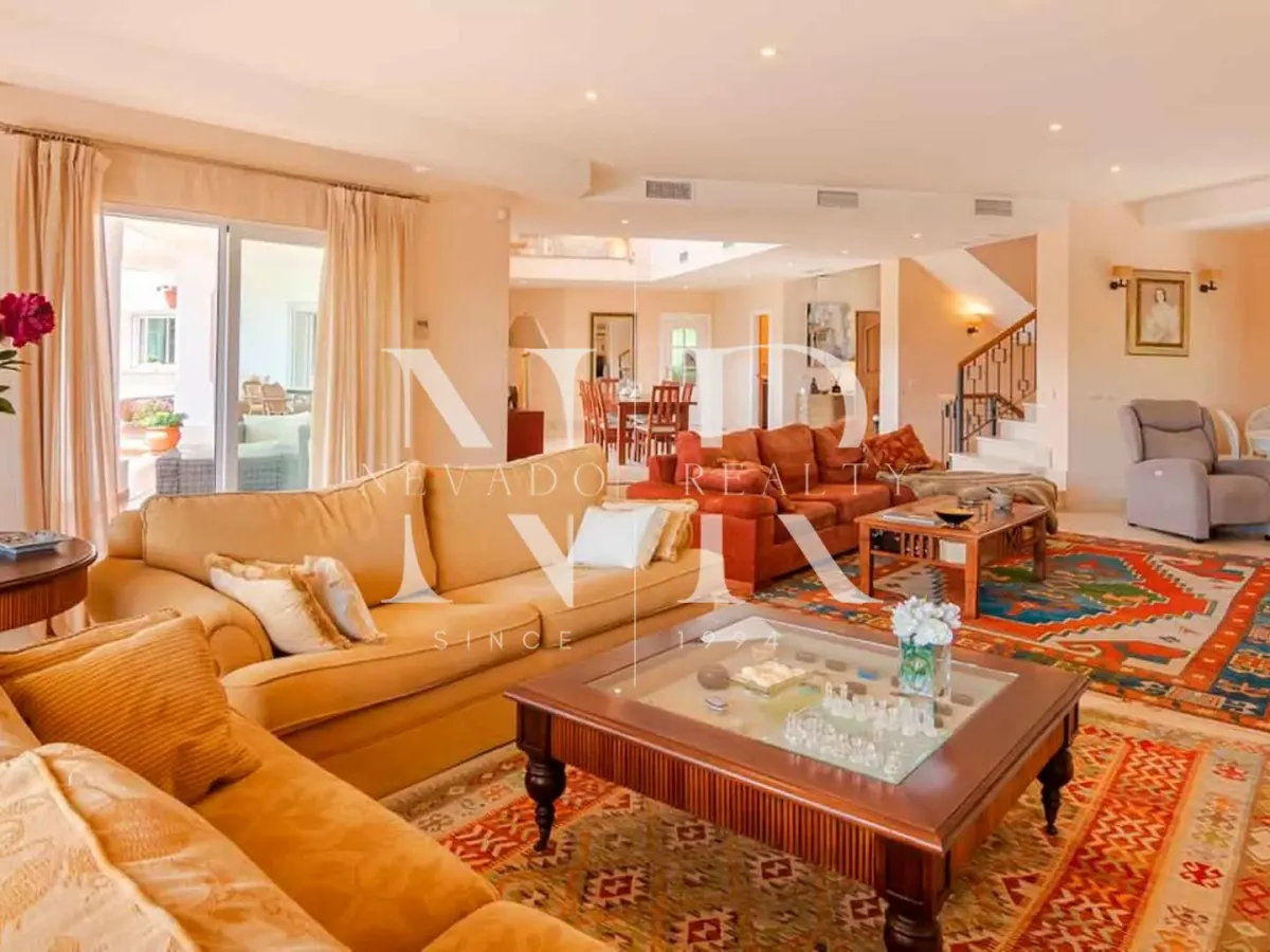 Luxury villa for sale in Paraiso Alto, Benahavis