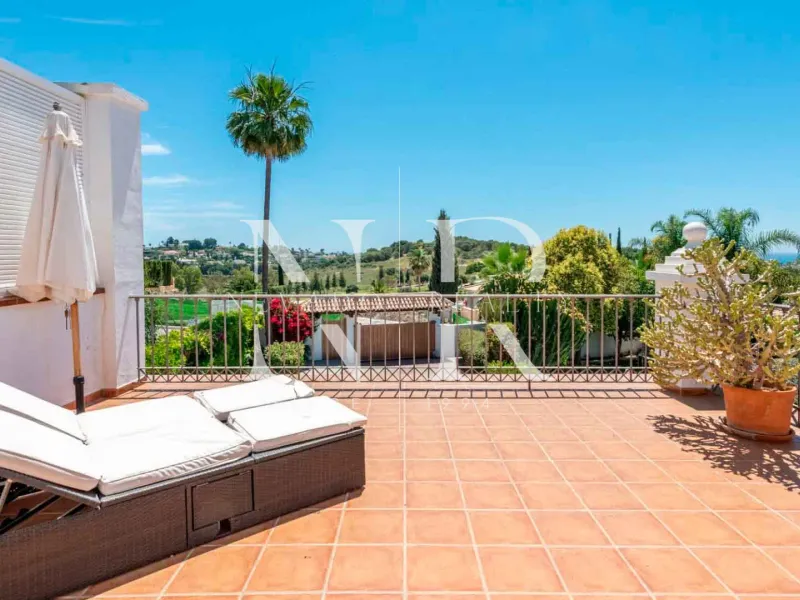 Luxury villa for sale in Paraiso Alto, Benahavis