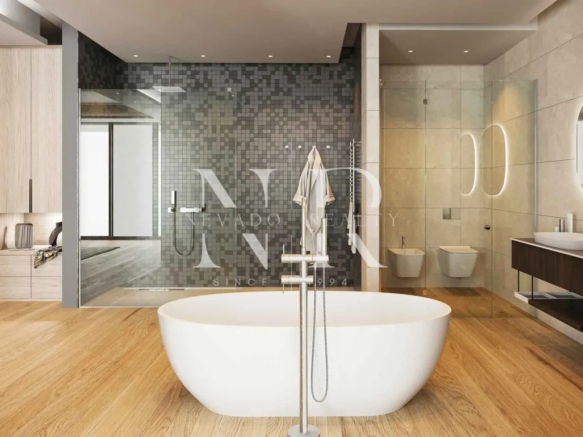 Newly built villa in El Paraíso Alto for sale