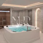 Newly built villa in El Paraíso Alto for sale 13