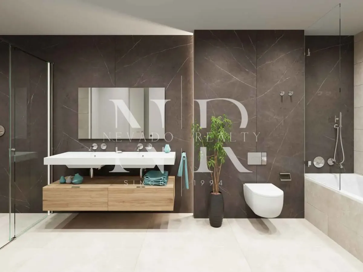 Newly built flat in Benahavís with panoramic views in gated community for sale