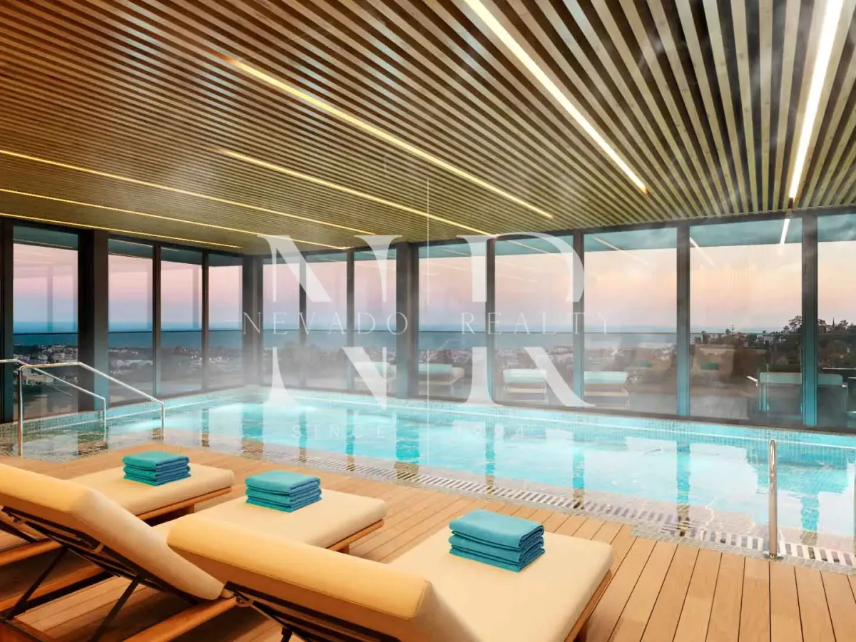 Newly built flat in Benahavís with panoramic views in gated community for sale