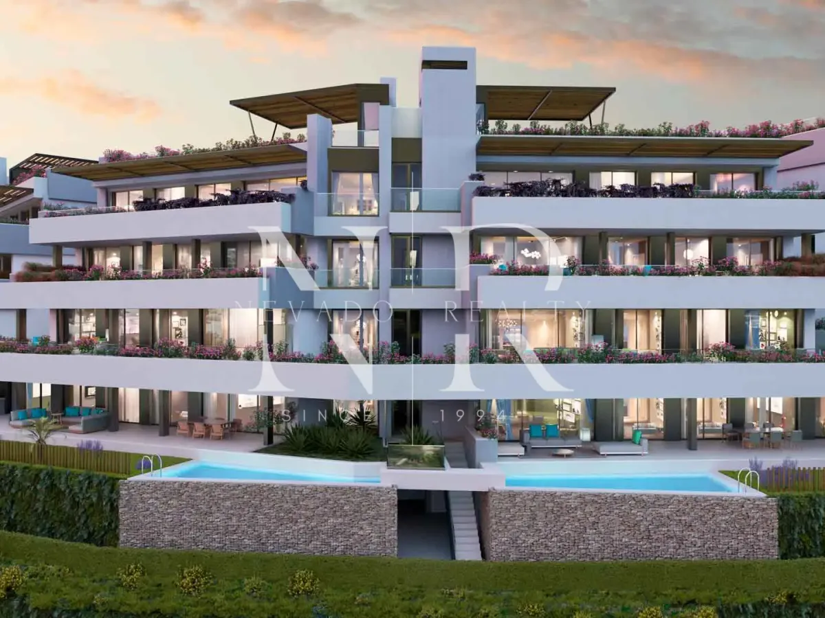 Newly built flat in Benahavís with panoramic views in gated community for sale