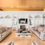 Set of two villas in Benahavis with large plot for sale 5