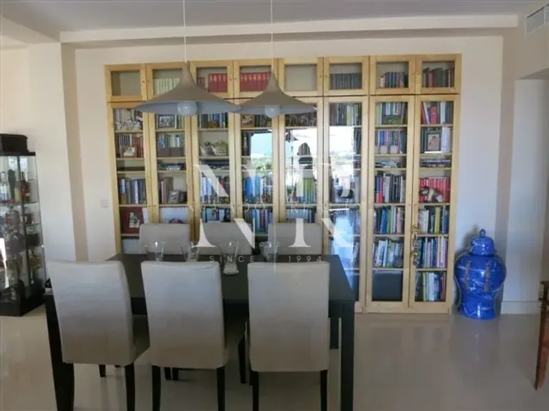 Penthouse in Capanes del Golf Urbanization with panoramic views for sale