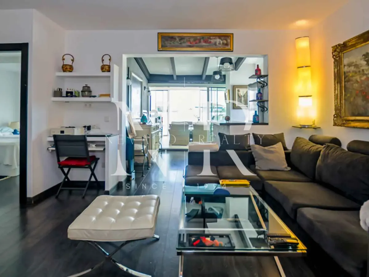Penthouse for sale in Jardines de Banús Urbanization
