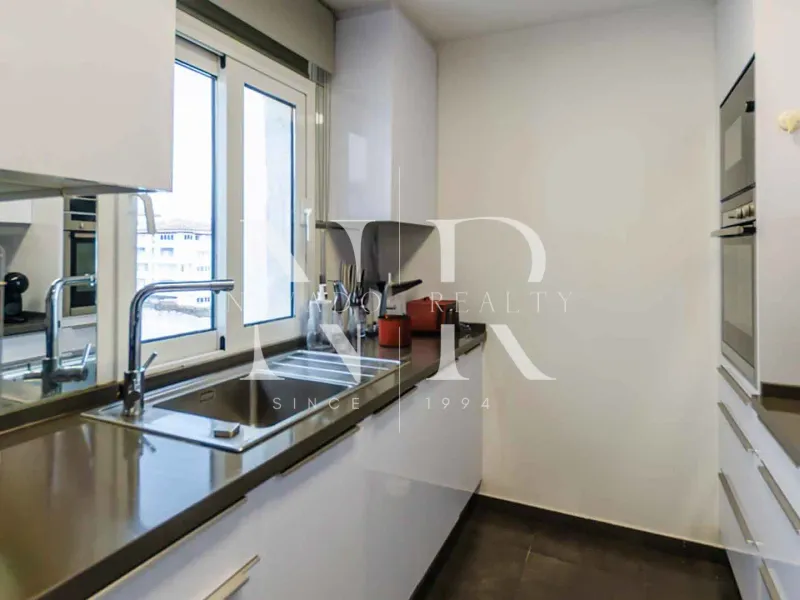 Penthouse for sale in Jardines de Banús Urbanization