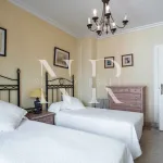 Frontline beach flat in La Herradura for sale 14