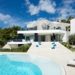 Villa Mira - Luxury Andalusian-Style Villa in El Herrojo, La Quinta 3