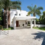 Villa Mira - Luxury Andalusian-Style Villa in El Herrojo, La Quinta 5