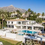 Isla Brisa - Incredible Frontline Golf Modern House in Las Brisas, Nueva Andalucía, Marbella 4