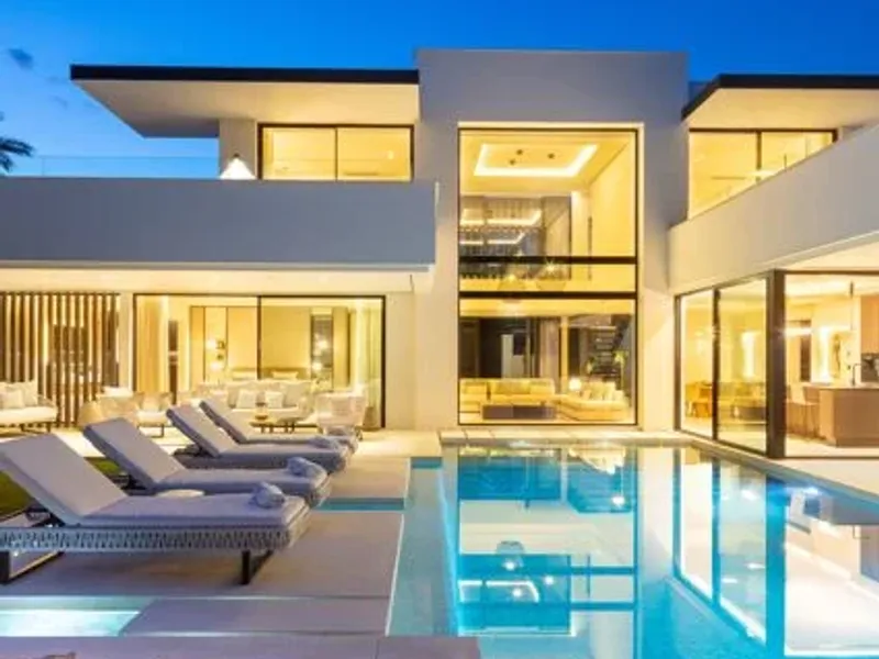 Isla Brisa - Incredible Frontline Golf Modern House in Las Brisas, Nueva Andalucía, Marbella
