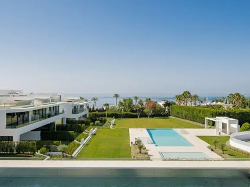 Villa Serenata - Elegant Mediterranean Villa with Timeless Charm in Sierra Blanca, Marbella’s Golden Mile