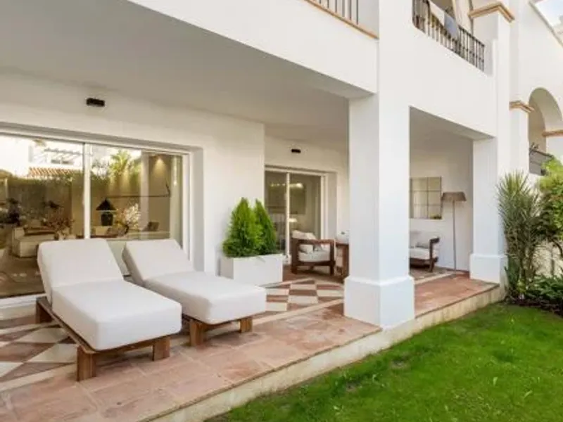 Villa Serenata - Elegant Mediterranean Villa with Timeless Charm in Sierra Blanca, Marbella’s Golden Mile