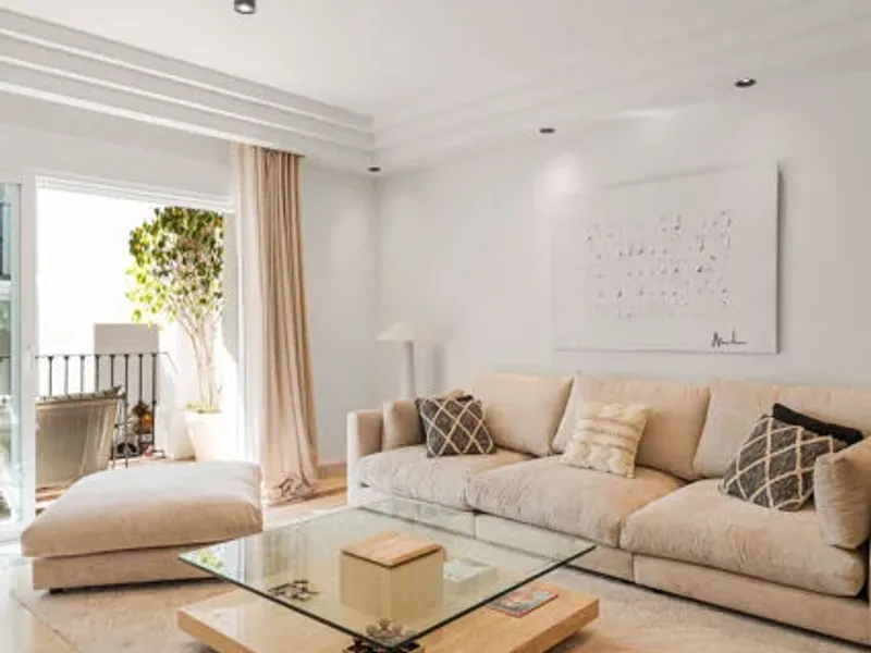 Villa Serenata - Elegant Mediterranean Villa with Timeless Charm in Sierra Blanca, Marbella’s Golden Mile