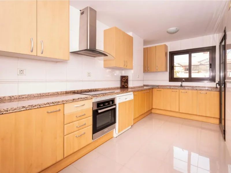 4 bedroom beachside apartment at Hacienda del Sol on the New Golden Mile, Estepona