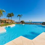 2 bedroom apartment for sale in Señorio del Hacienda de Cifuentes, Benahavís on the Costa del Sol 2