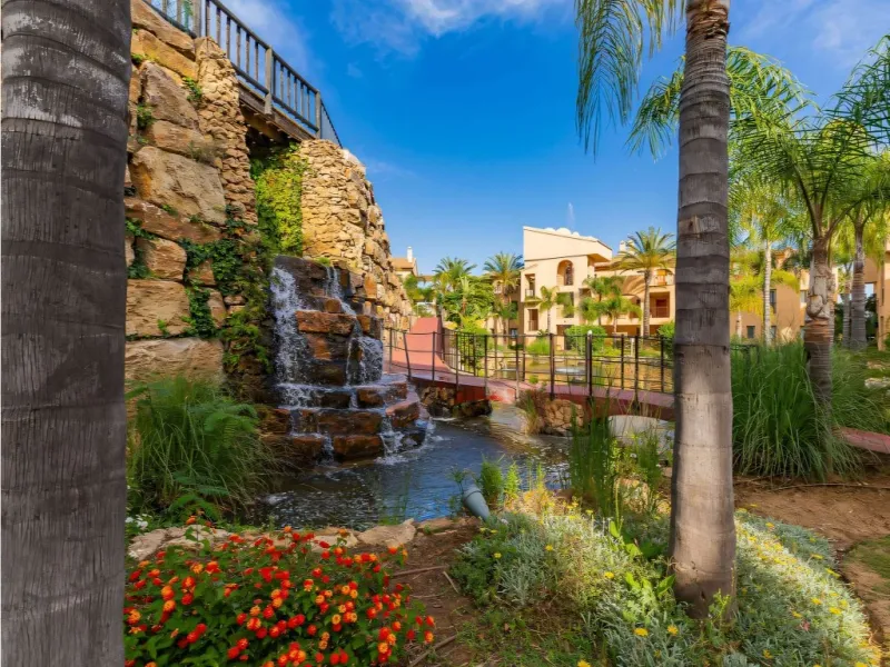 2 bedroom apartment for sale in Señorio del Hacienda de Cifuentes, Benahavís on the Costa del Sol