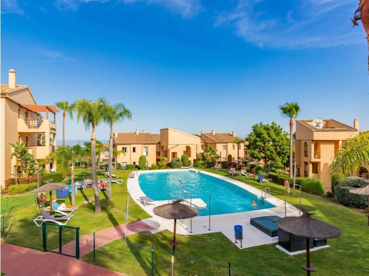 2 bedroom apartment for sale in Señorio del Hacienda de Cifuentes, Benahavís on the Costa del Sol