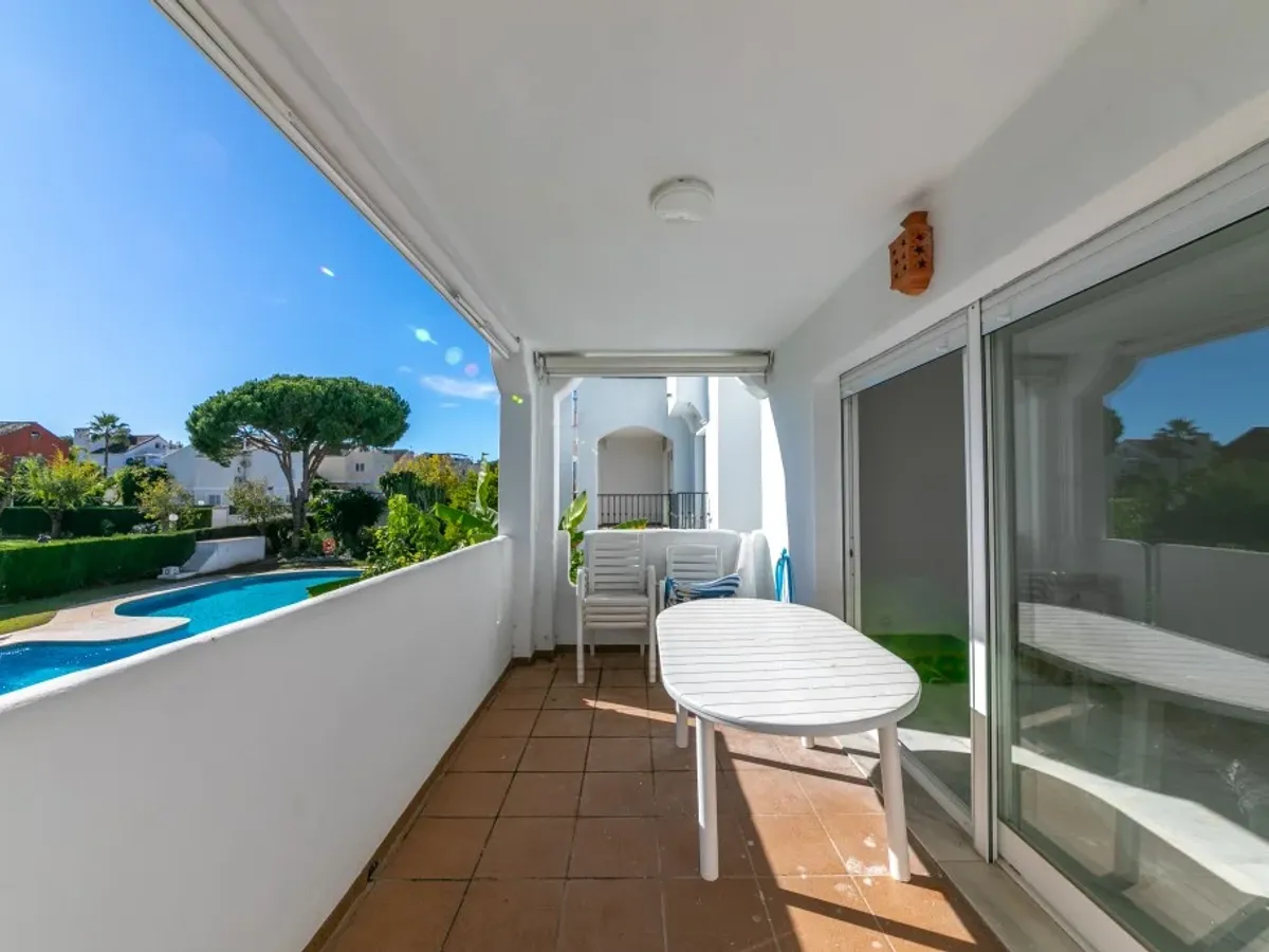 Estepona, New golden mile - Lovely 3 bedroom apartment for long term rental in Urbanization Sun Beach