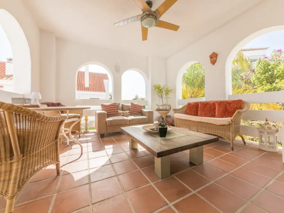 Lovely apartment for long term rental in the heart of Nueva Andalucia