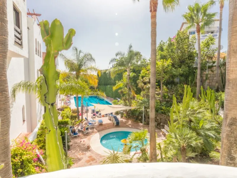 Lovely apartment for long term rental in the heart of Nueva Andalucia